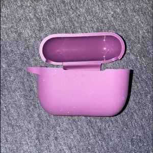 Purple AirPods Pro case
